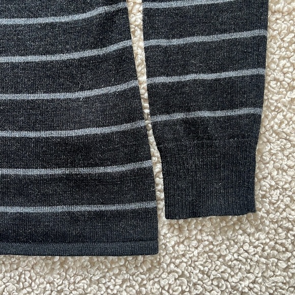 SMARTWOOL Merino Wool Blend Sweater Size Small - Picture 3 of 11